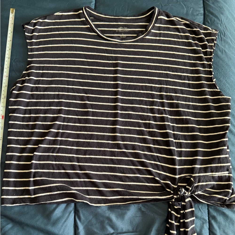 Banana Republic Navy Blue White Striped Malibu Tee Shirt Large